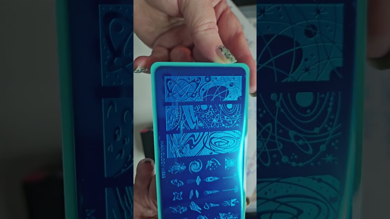 Unboxing Space Age, Mani x Me Maniology's Monthly Subscription Box December 2025