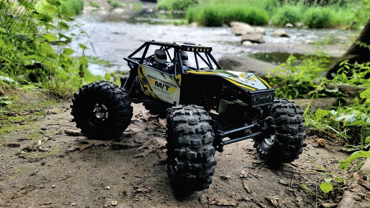 Axial Capra Utb18 4WS #axial #capra 