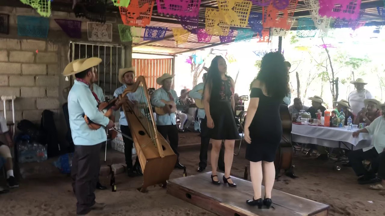 Baile de tabla en Churumuco