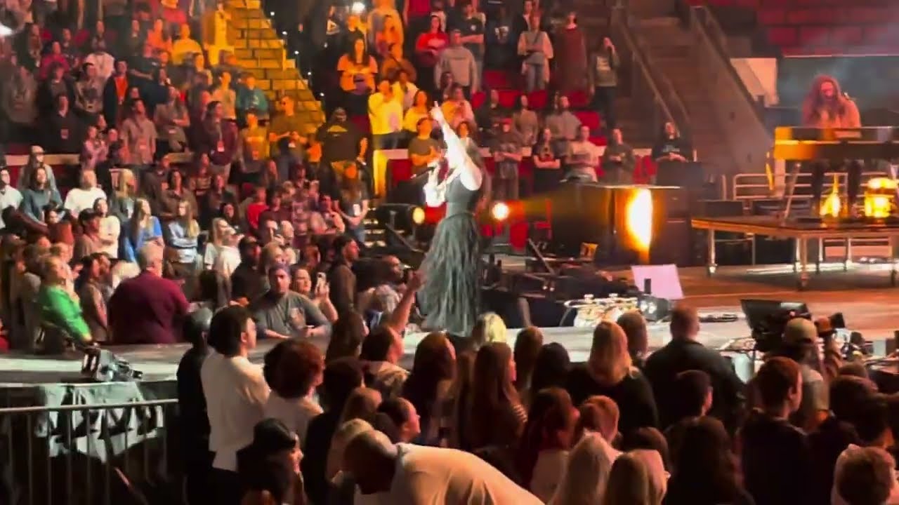 Katy Nicole performs 