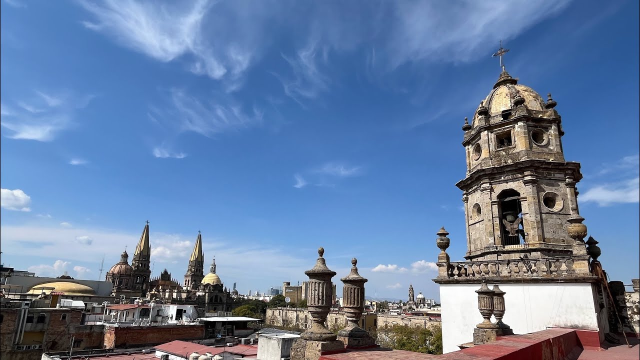 Repique de campanas, templo de San Agustín Guadalajara (recorrido)