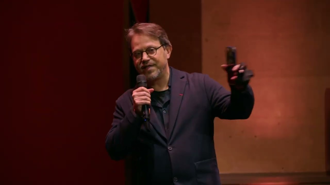 Docteur David GOURION - We Care French Touch : Le Courage de prescrire l&rsquo;art