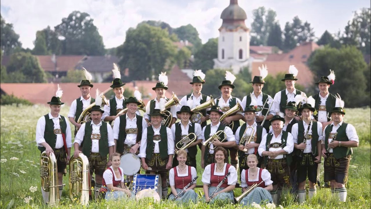 Blaskapelle Thanning / Böhmische Liebe (Polka)