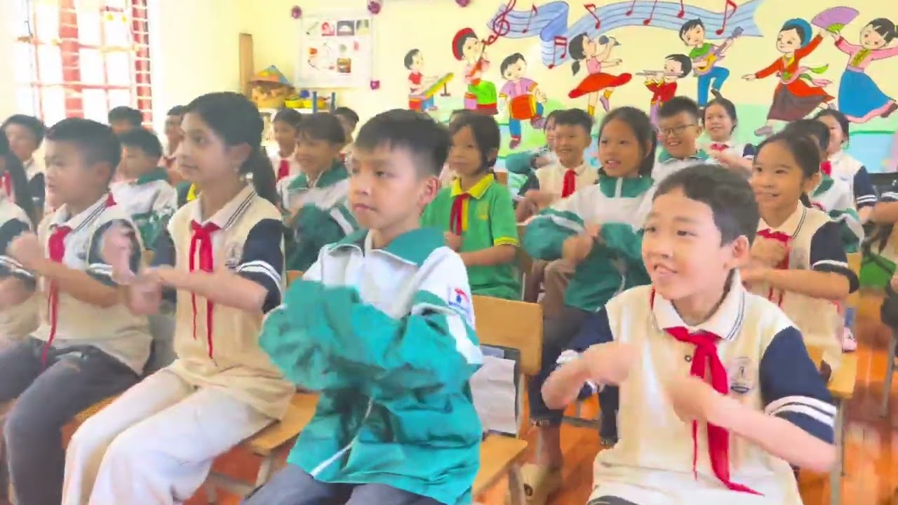 Khởi động 5A4