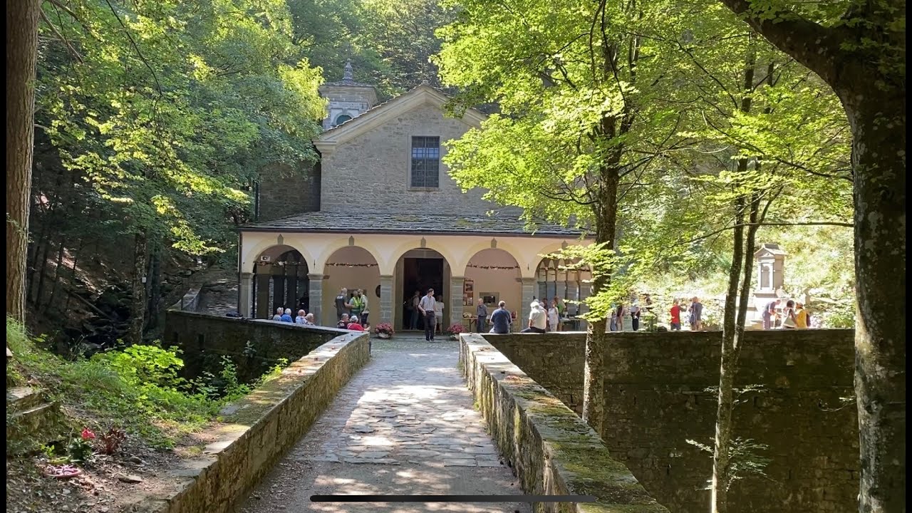 Tra Castelluccio e Monteacuto: la Madonna del Faggio