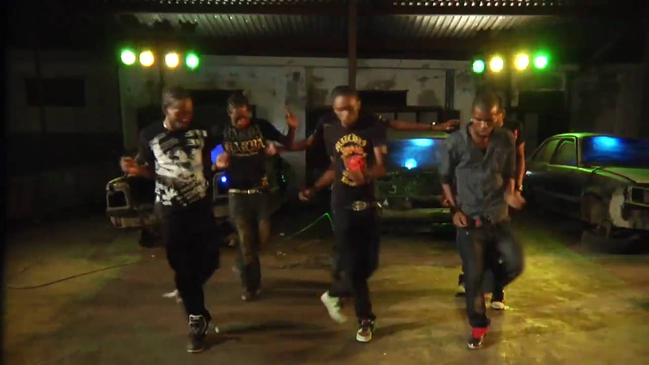 Q- Sean - 'NUH BEHAVIA' (OFFICIAL VIDEO)