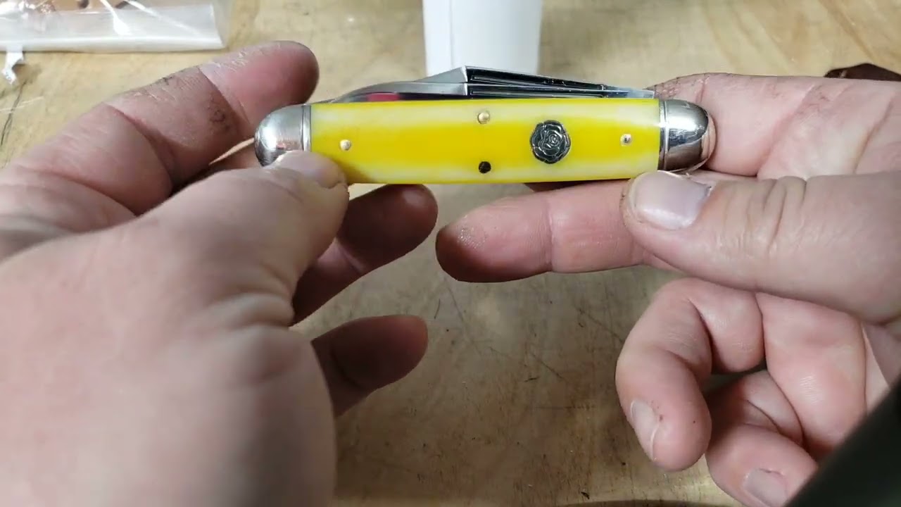 New Knife day Yellow rose #gec #knifecommunity #edcorganizer 
