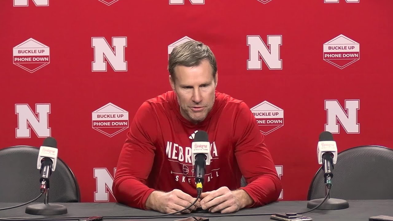 Nebraska basketball head coach Fred Hoiberg previews match against Northwestern