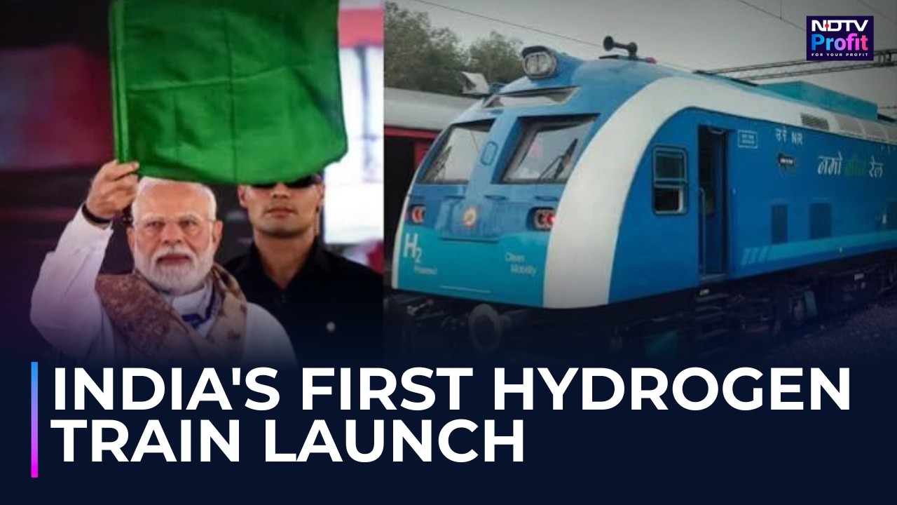 WATCH: PM Modi Flags Off India's First Hydrogen Train | Historic Green Rail Revolution Begins