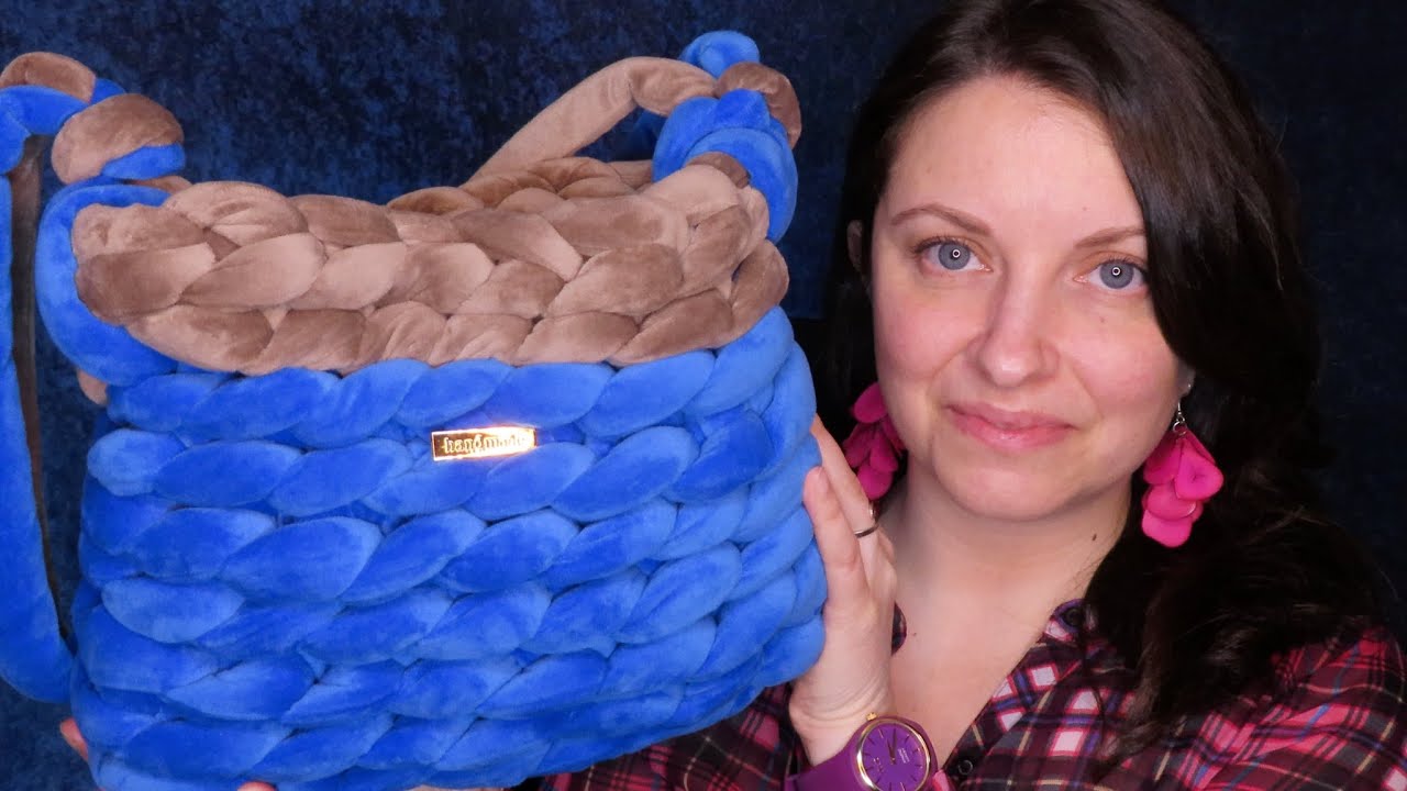 What’s in my bag 👜 BORSA PAZZESCA 🥰 ASMR ITA