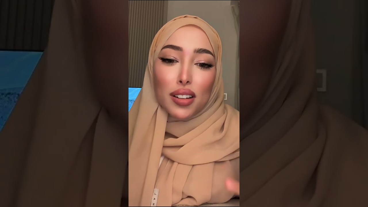 صديقة انس الشايب صاحبة دوري. دارت تحكي عن العقلية الجزائرية 