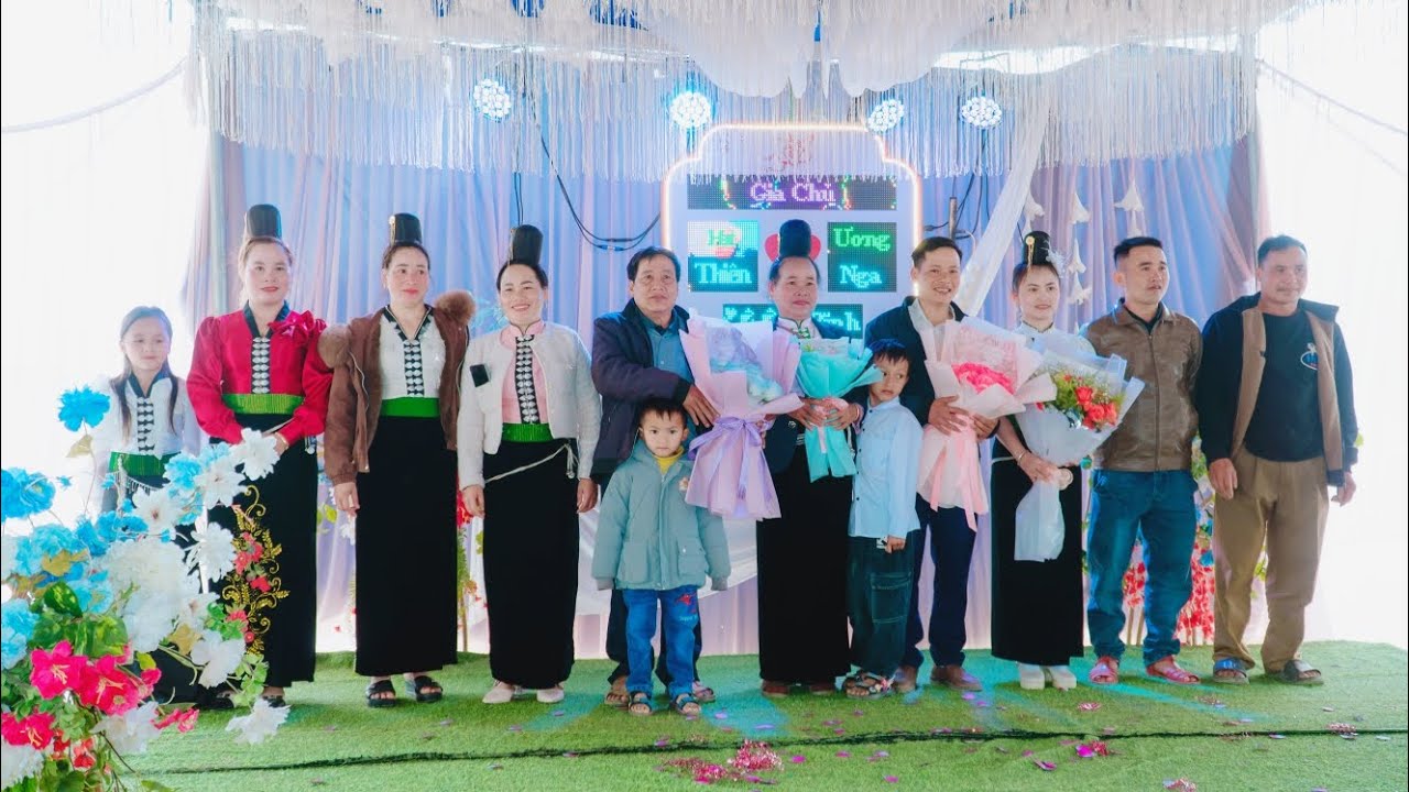 Lễ mừng tân gia anh, chị Lành Ương - Lò Nga, bản Nong Tầu - Phiêng Cằm - Sơn La
