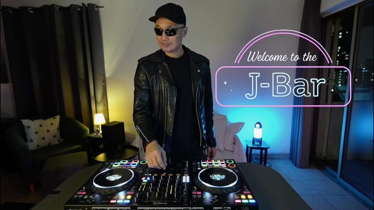 Synthpop 80s DJ Mix. Live from the J-Bar.