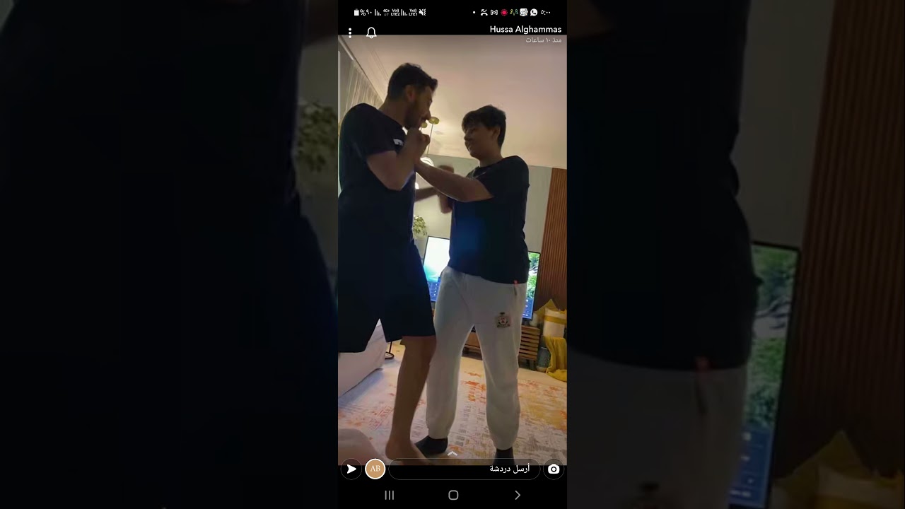 سنابات حصة الغماس وعيالها يتهاوشون قدامها 😄😄😄 ضحك #حصه_الغماس #هيا_الغماس