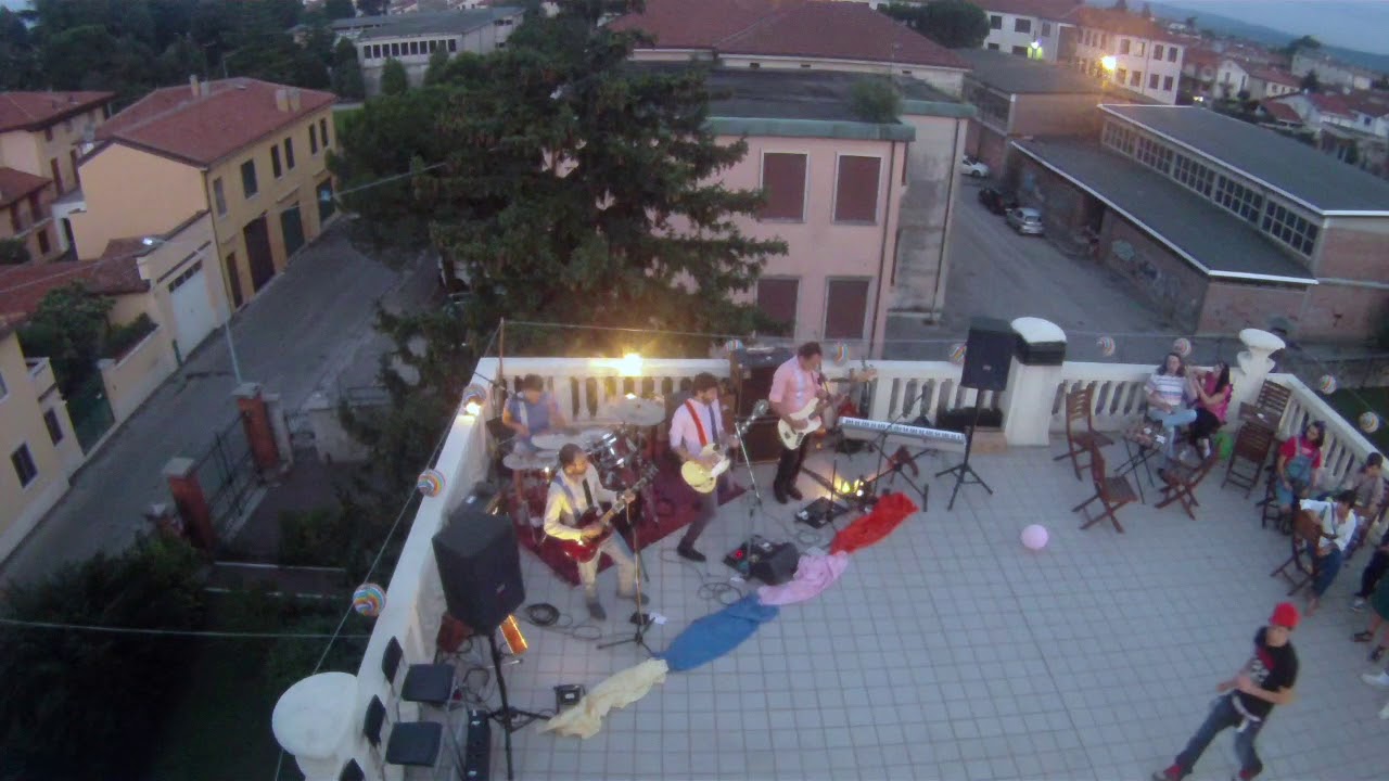 Atlanto - Ogni gesto semplice (Live secret party)