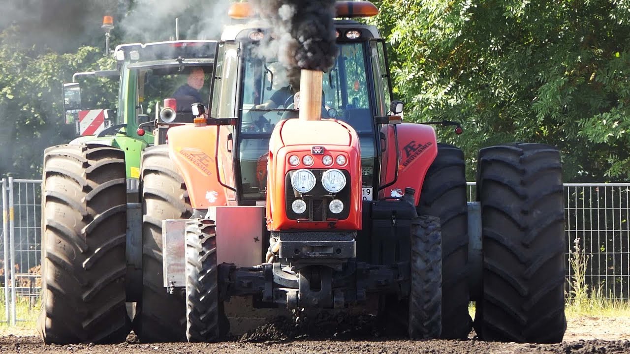 Massey Ferguson 8480 aka. 
