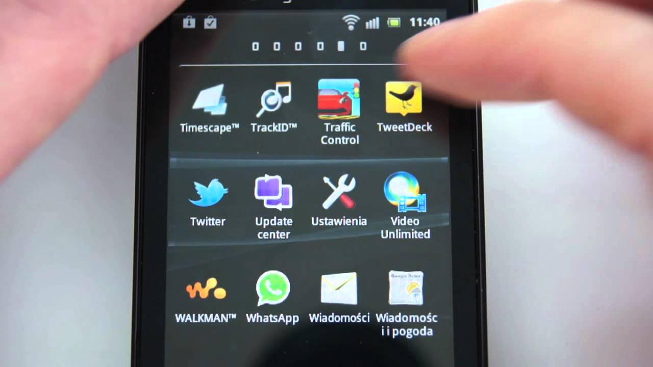 Sony Ericsson Live with Walkman - apps, games, google maps - part 3