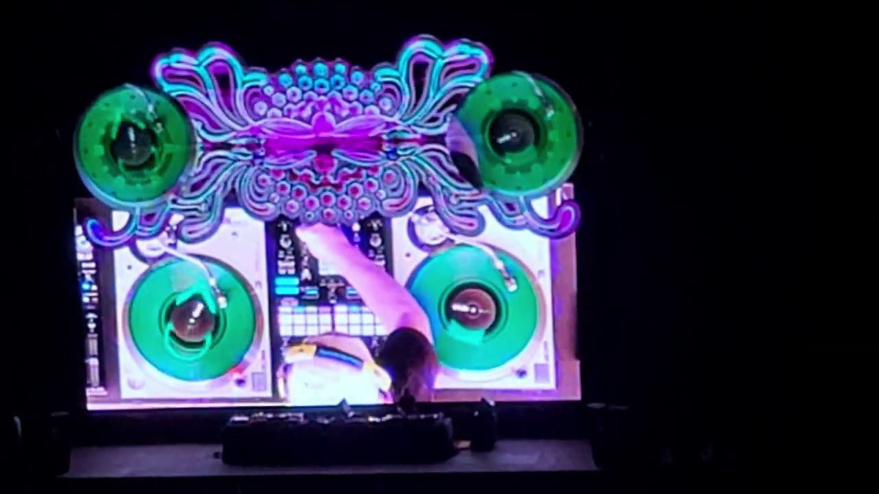 Tipper & Friends at The Gorge 2025 - Cut Chemist
