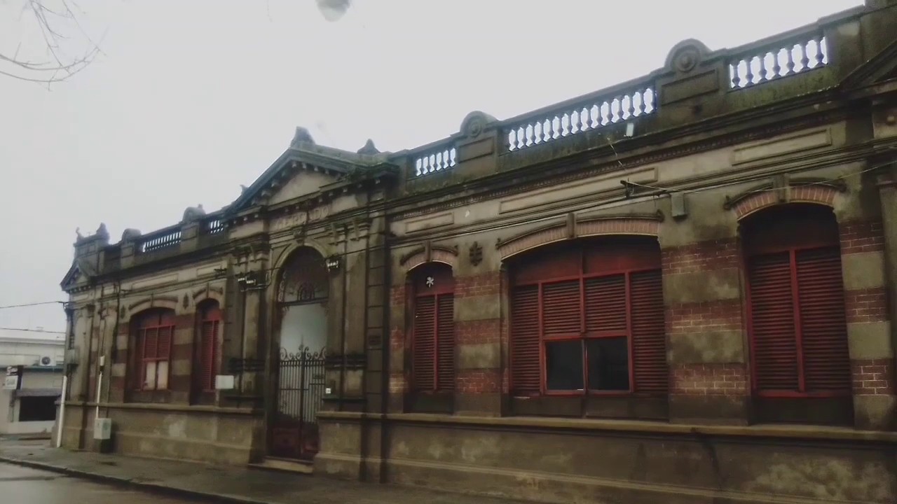 MERCADO MUNICIPAL, CIUDAD DE FLORIDA, URUGUAY - La Macana 