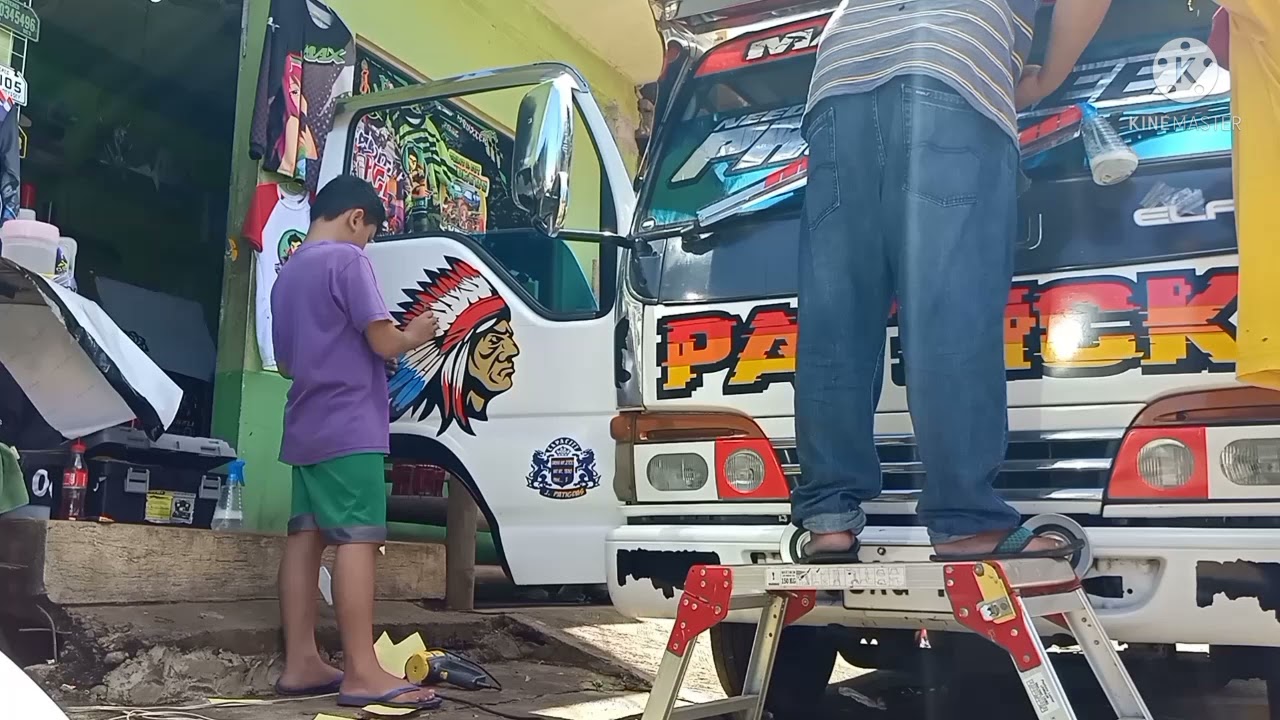 Truck Sticker Design for ISUZU MINI ELF