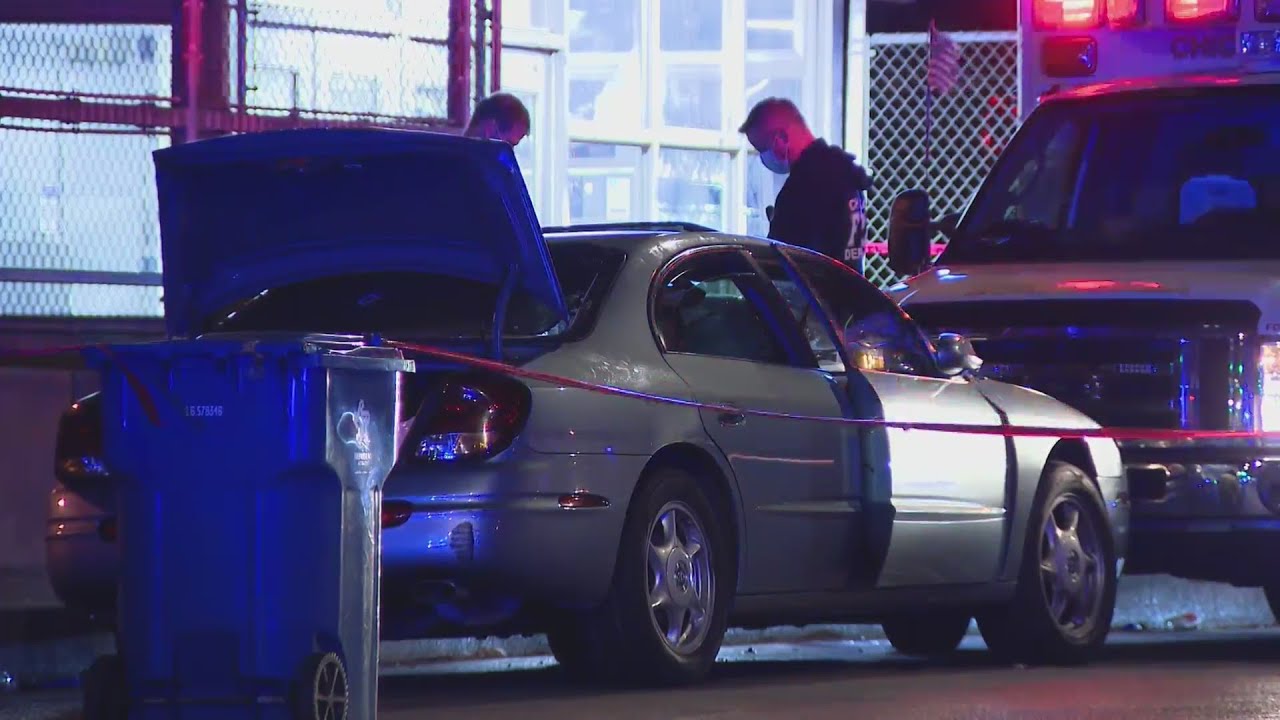 1 dead, 3 seriously injured in West Garfield Park shooting