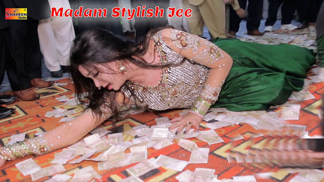 Filhaal Ta Har Koi Hai Naal Tede | Madam Stylish Jee | Dance Performance | Shaheen Studio