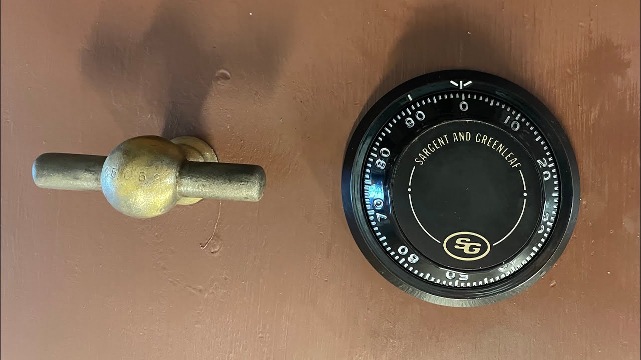 Can I restore this antique safe to working condition?   Part 2- Mechanics