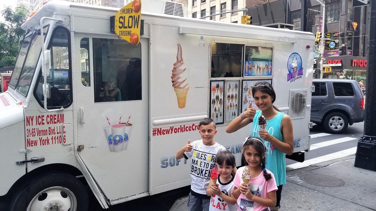 Buying Ice Cream from the Ice Cream Truck in New York City - Vlog