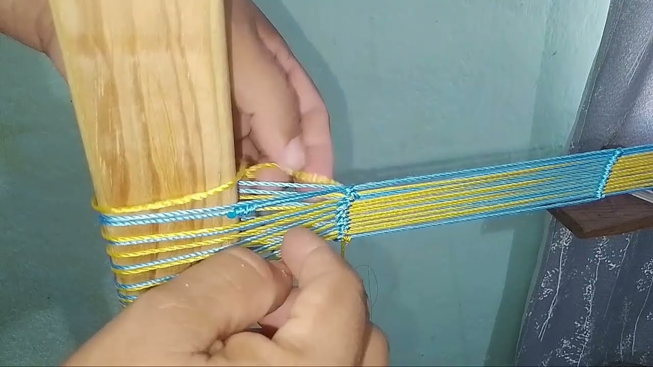 así hicimos la orilla o dobladillo de la hamaca de 🪶 plumas de colores.