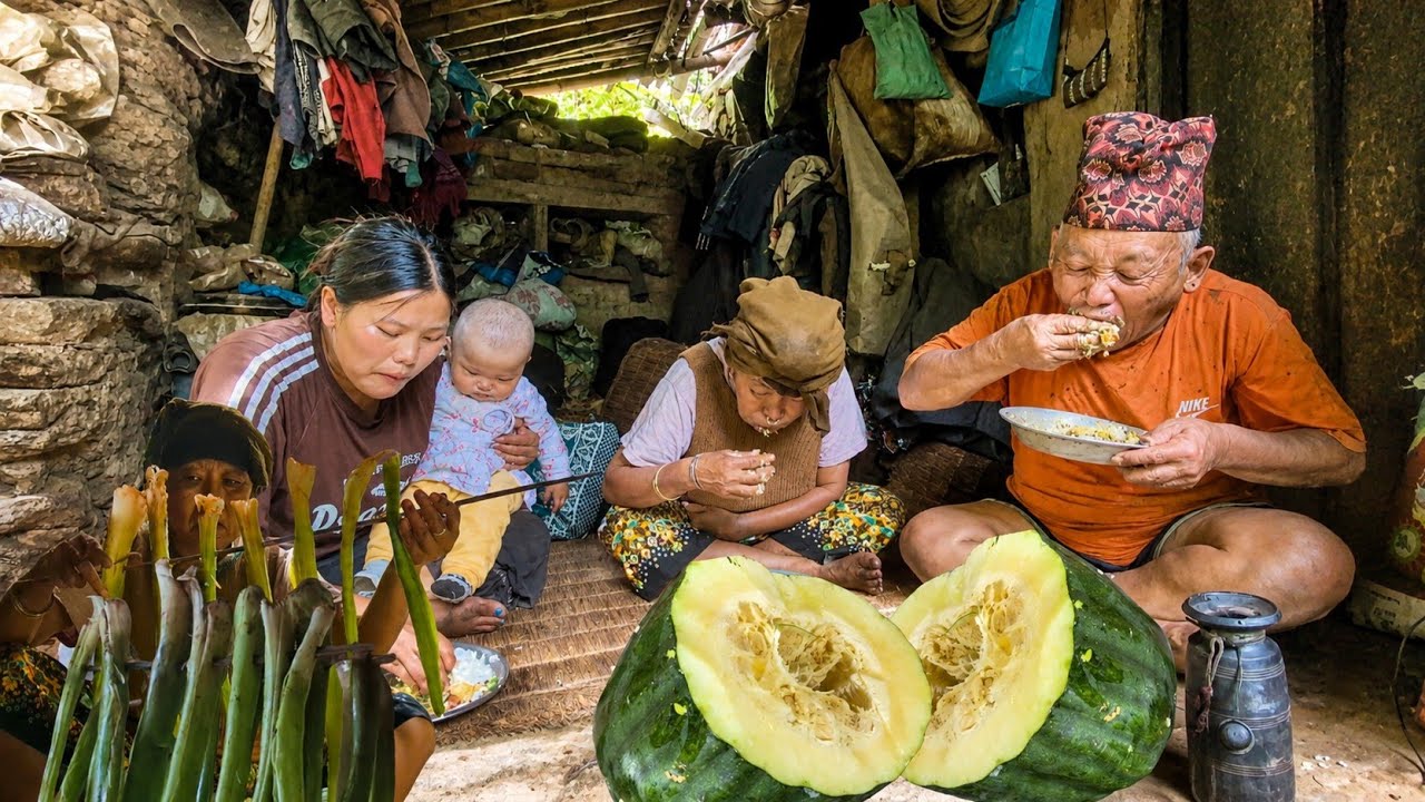 Eastern Nepal Village Life & Traditional Food\Organic Native Fruits\lone valley