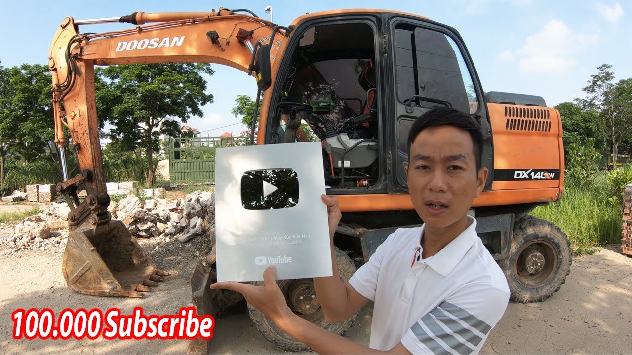 Review N&uacute;t Bạc Của YOUTUBE D&agrave;nh Tặng Cho Xu&acirc;n Mạnh Vlogs