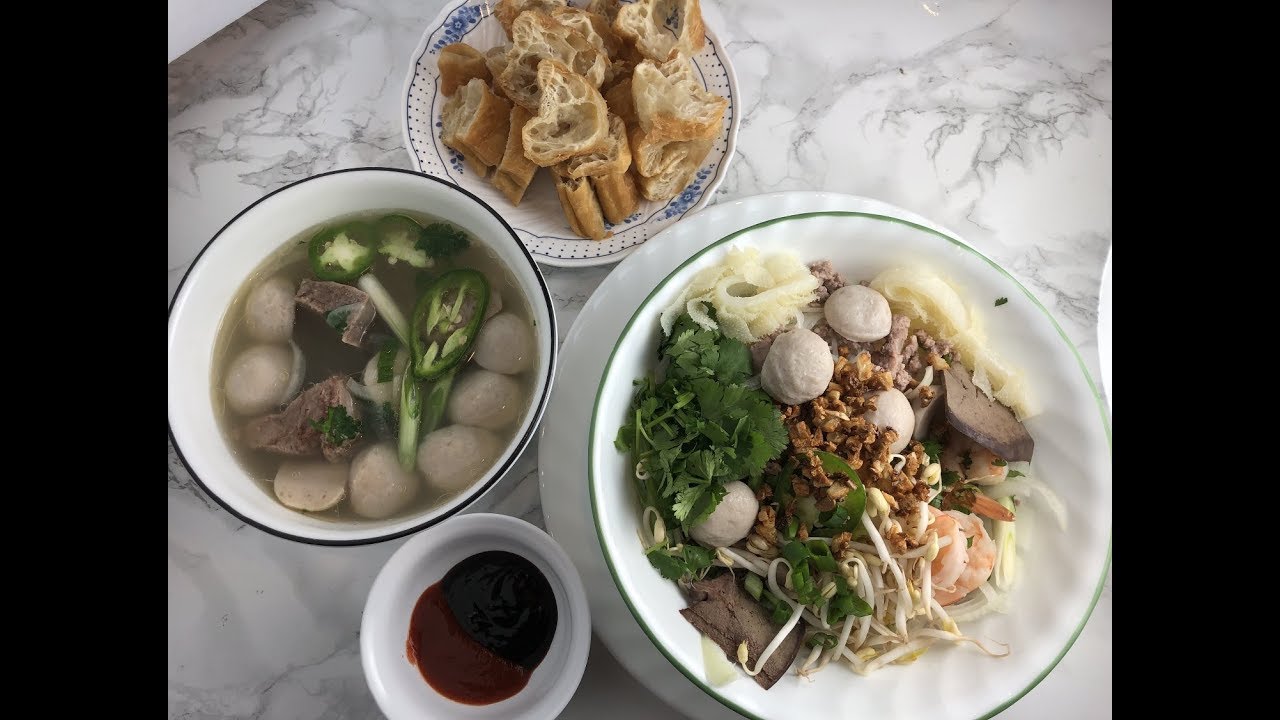 khmer food  phnom penh noodle  គុយទាវភ្នំពេញ