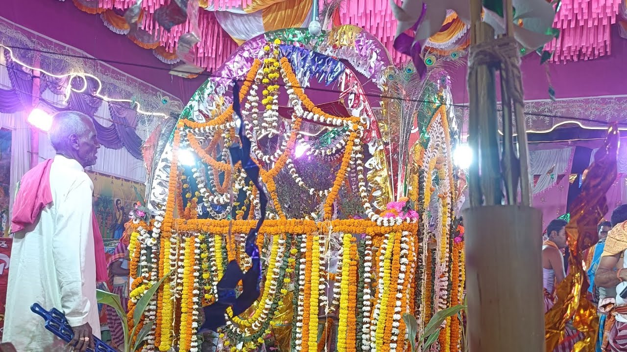 ଅଷ୍ଟପ୍ରହରୀ କୀର୍ତ୍ତନ ଉପଭୋଗ କରନ୍ତୁ 🙏 ରାଧେ ରାଧେ 🙏