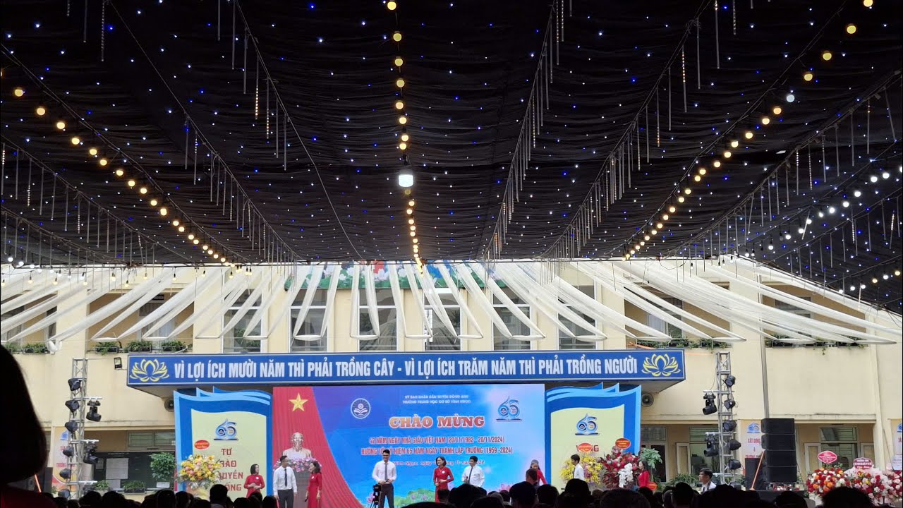 Trường THCS Vĩnh Ngọc tổ chức Lễ kỷ niệm 42 năm Ngày Nhà giáo Việt Nam hướng tới kỷ niệm 65 năm Ngày