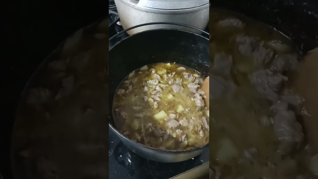 Ga&uacute;cho Master Chef: Arroz com Carne na Panela da Vov&oacute;! 🍲🔥 #ReceitaTradicional #SaborFamiliar