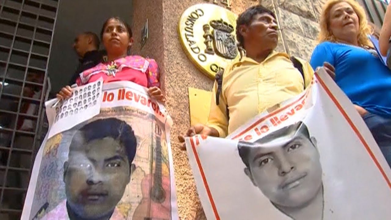 Mexican Court Orders Truth Commission to Oversee New Investigation of 43 Disappeared Students