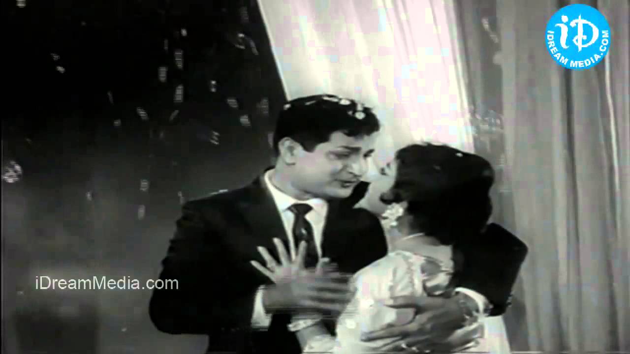 Manasu Padindi Sannayi Pata Song - Punyavathi Movie Songs - NTR - Shoban Babu - Krishna Kumari