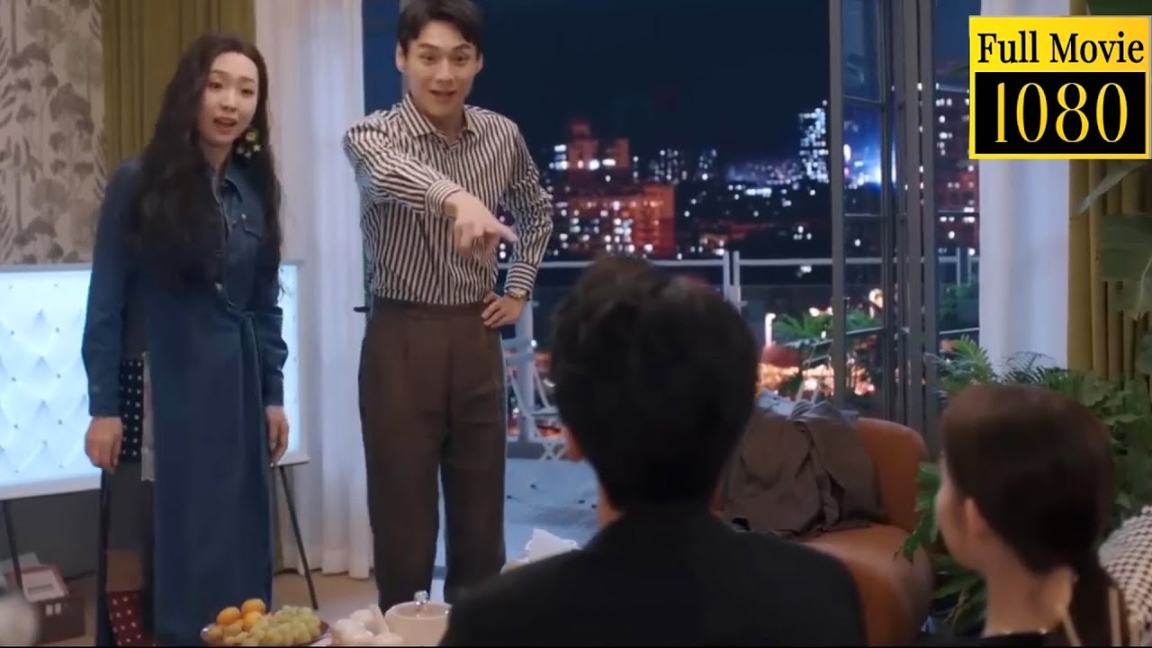 ⭐【搶先看】灰姑娘和霸總的戀情完全曝光，遭八卦兩口子盤問 