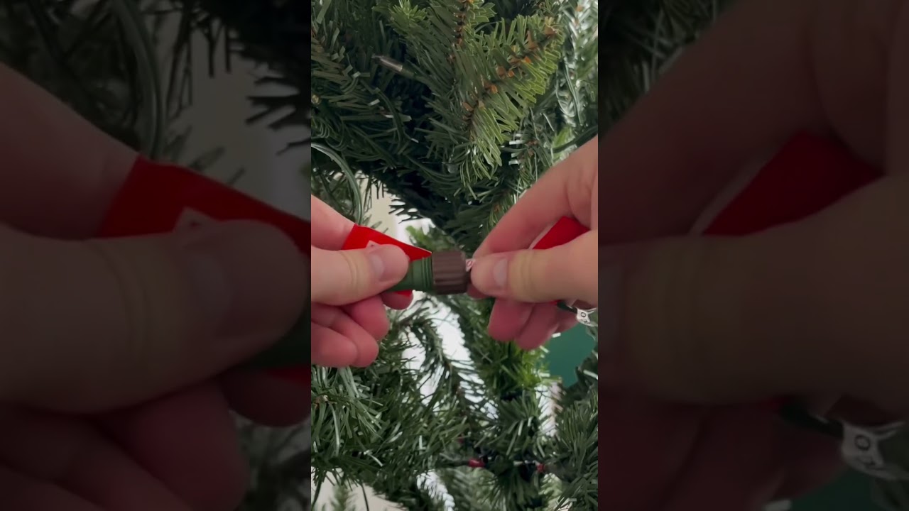 Best Pre Lit Christmas Tree. Easy Assemble and Set Up. #xmasdecorations #christmastrees