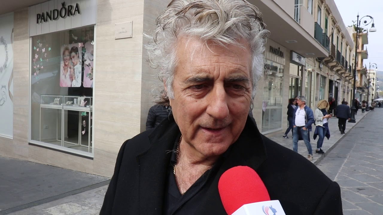 Funerali di Giacomo Battaglia, il commosso ricordo dell'amico Martufello