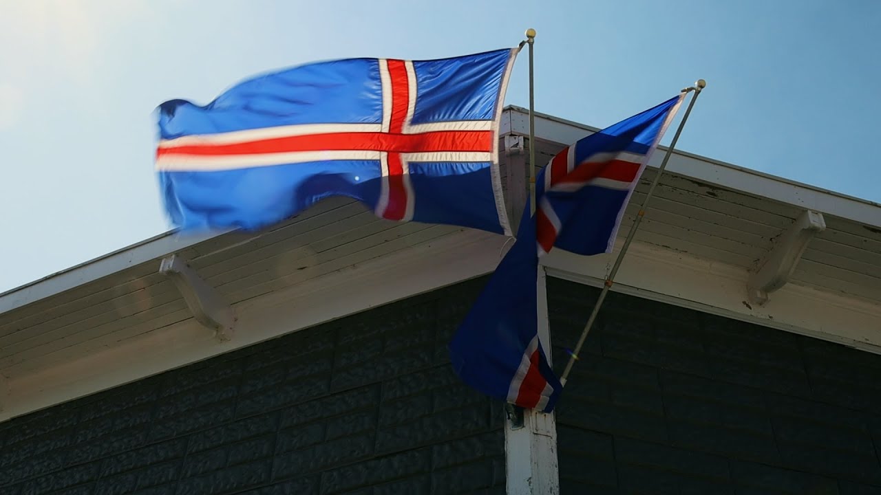 Why are there so many Icelandic people in Canada? | Gimli Festival Vlog