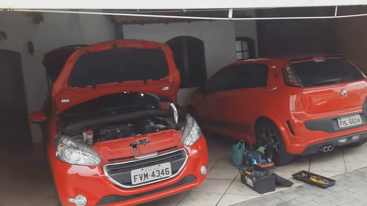 Na Garagem -  Instalação de Filtro de ar esportivo no Peugeot 208