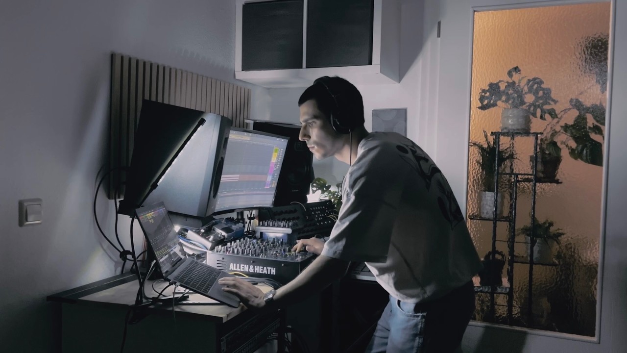 Raw Techno Jam with the Korg MS-20