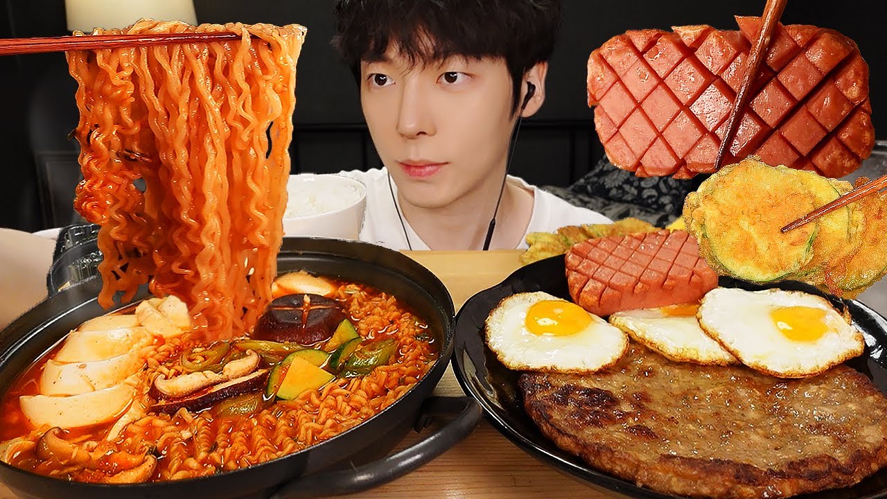 ASMR MUKBANG | 직접 만든 순두부 열라면 대왕 닭 떡갈비 스팸 계란 먹방 & 레시피 FIRE NOODLES CHICKEN EATING