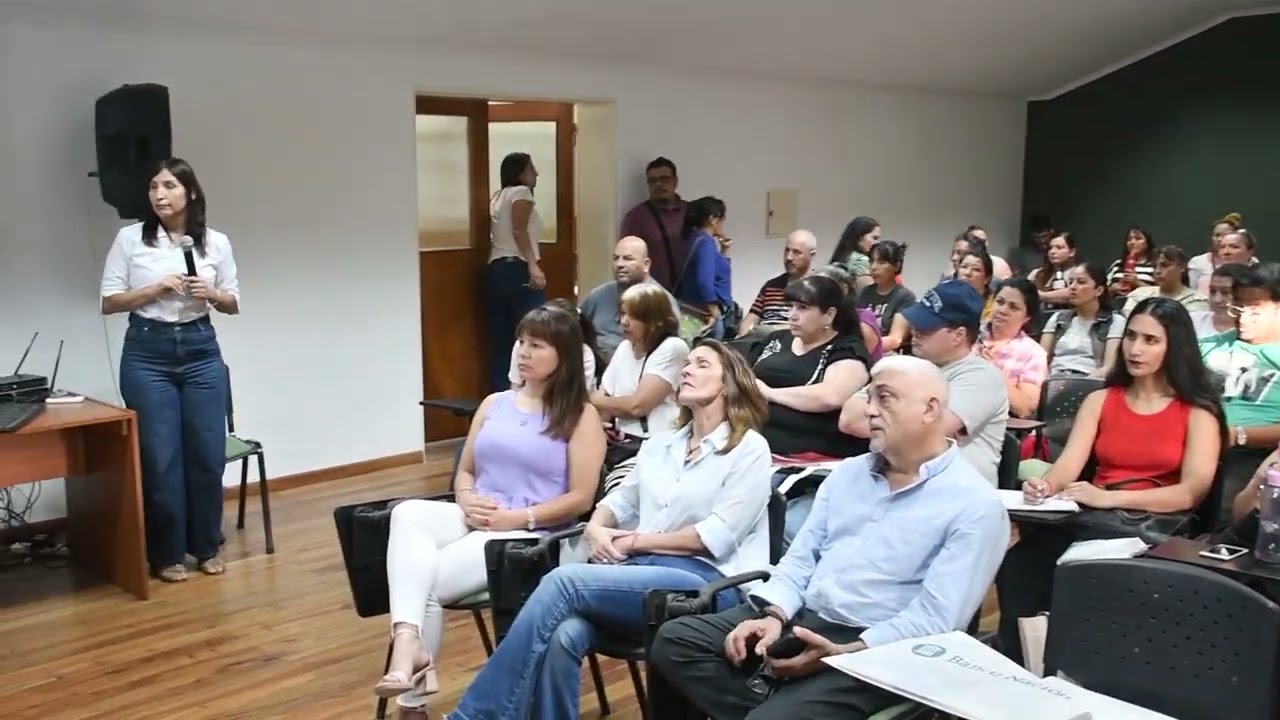 13.11.25 - Nueva jornada para generar oportunidades de financiamiento para microemprendedores