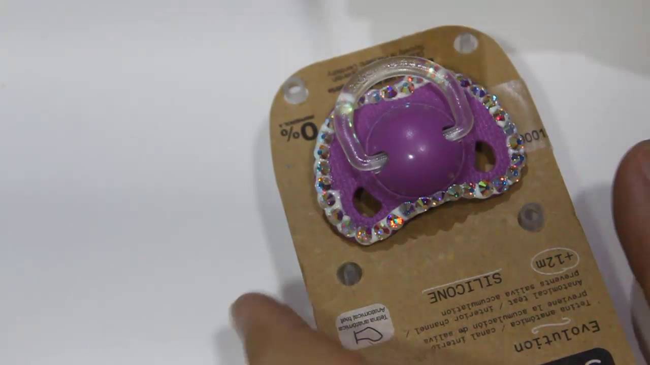 Paso a Paso para Decorar tu Chupete Con Strass Swarovski - DIY