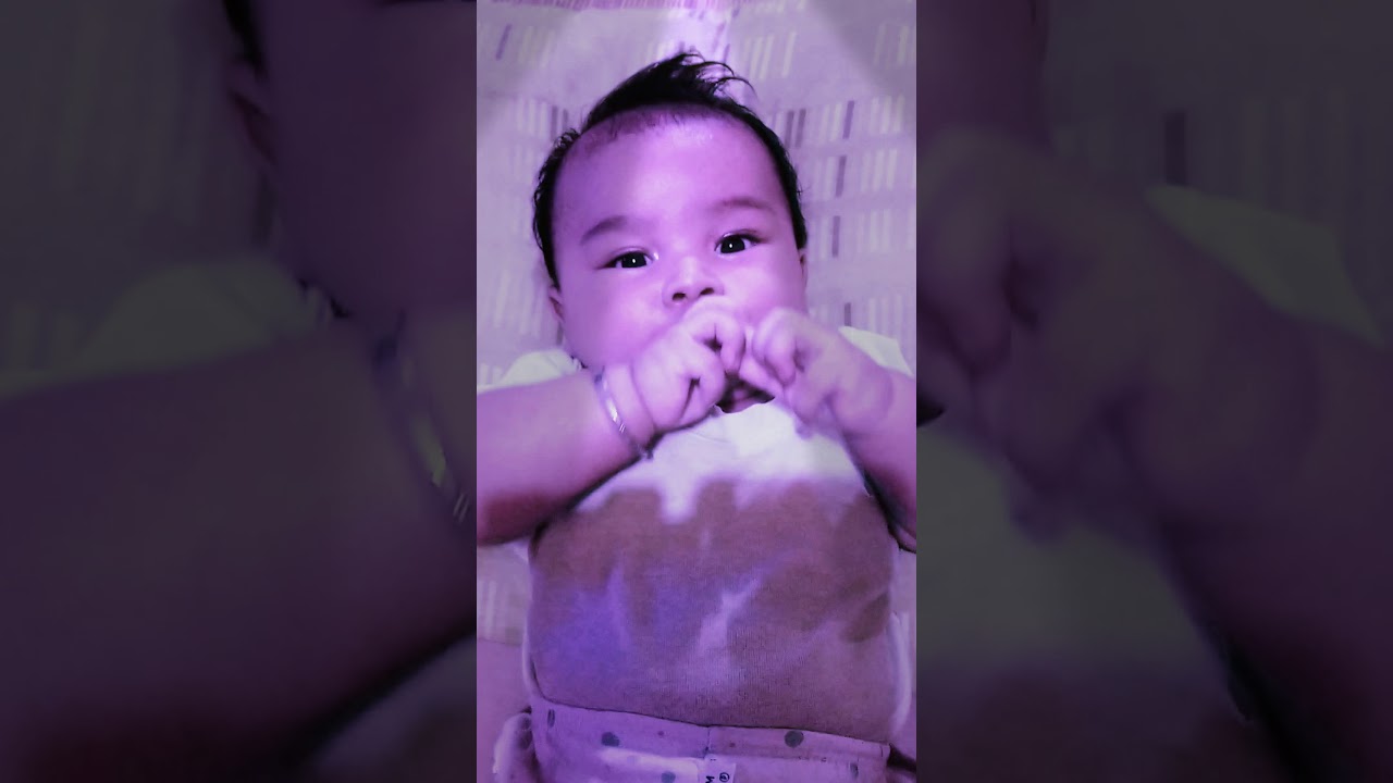 Azra ciri syafa