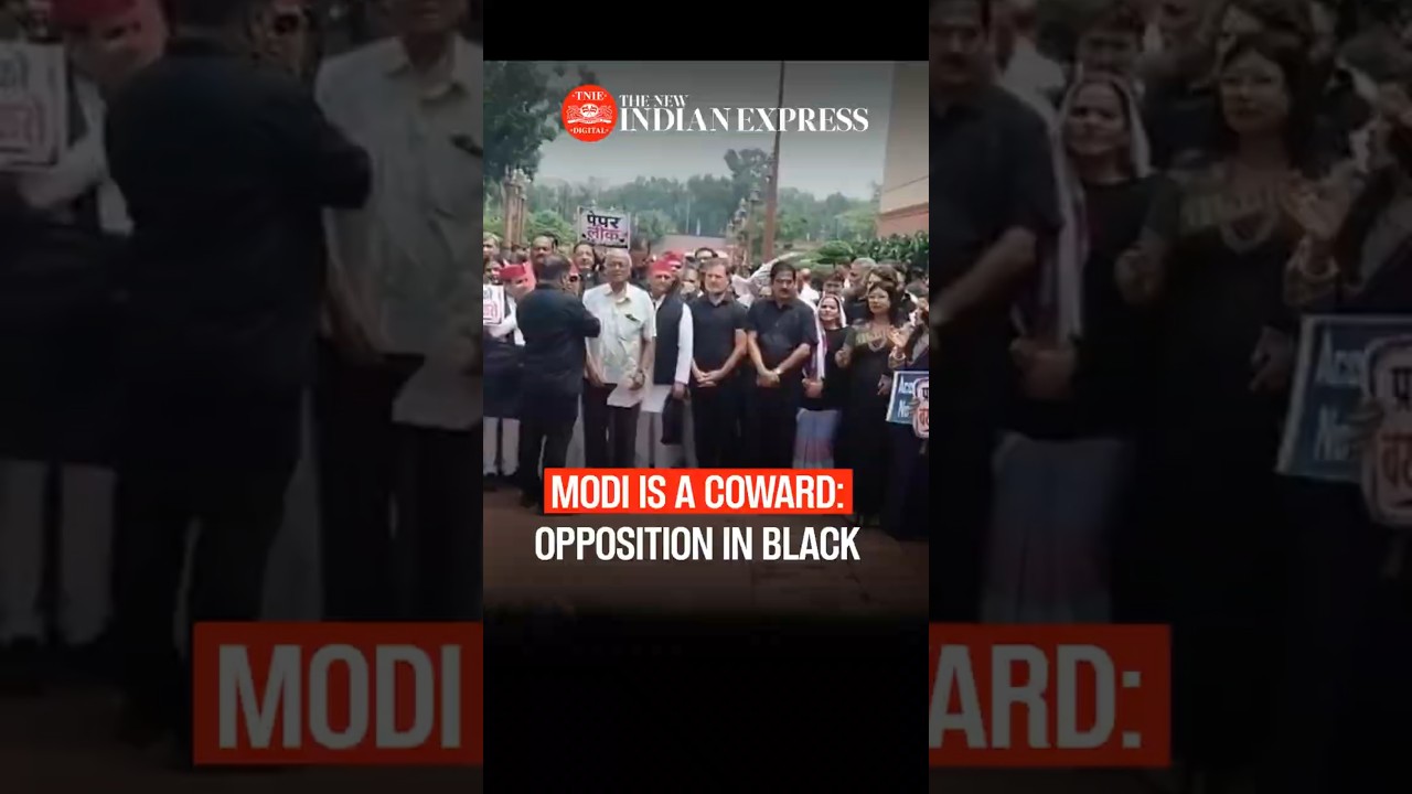Opposition turns up in black clothes to protest against centre's brute force on CJP protest