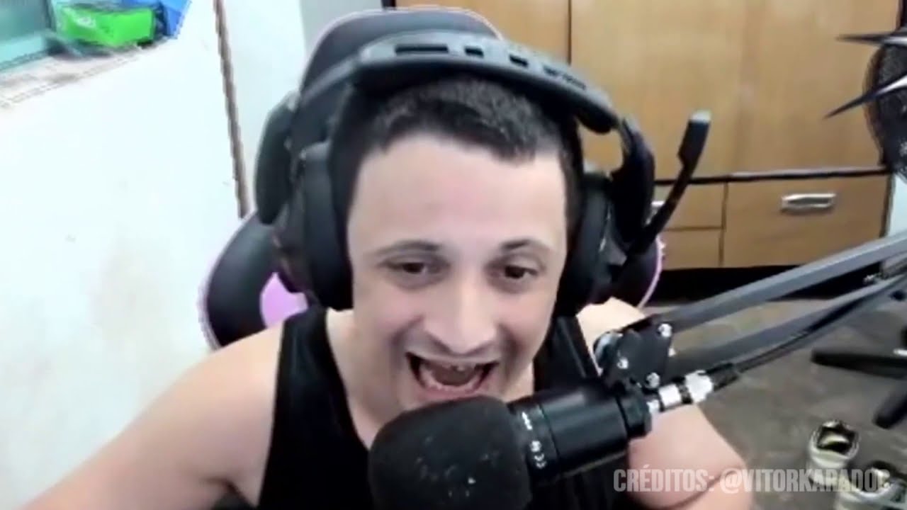 COISAS QUE ACONTECEM NA LIVE DO DILERA
