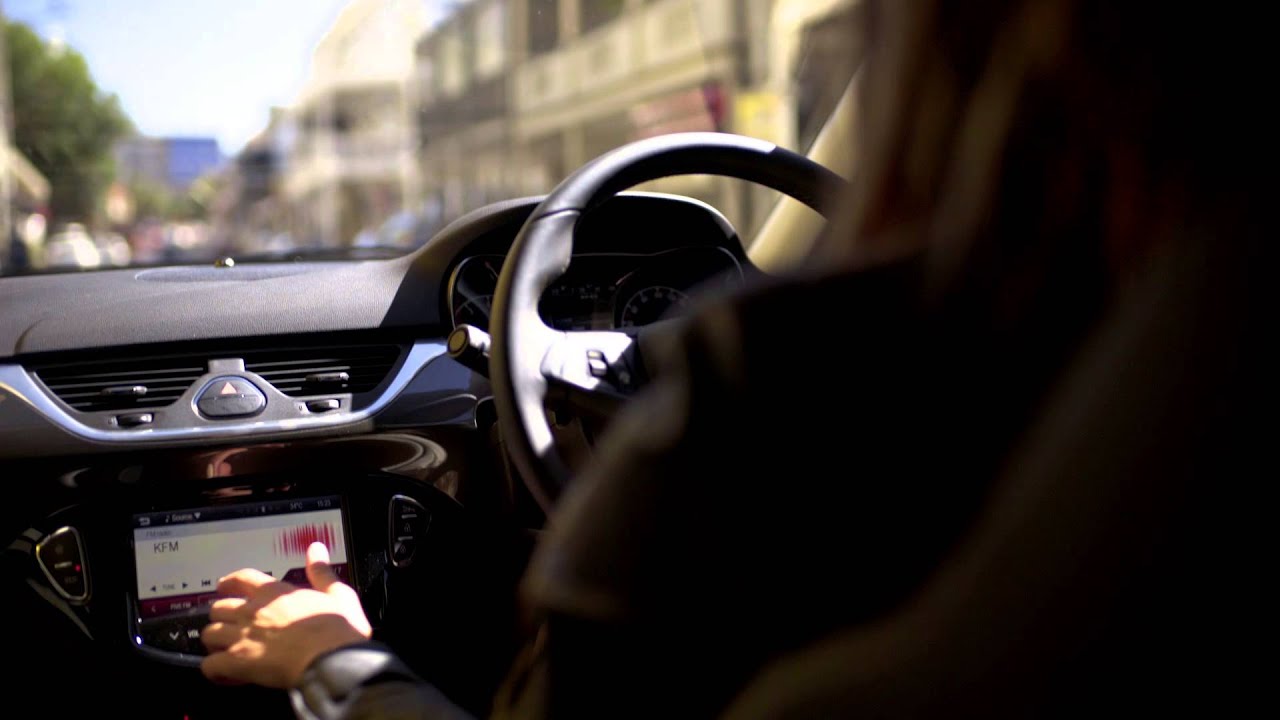 Corsa Intellilink Infotainment | Opel SA